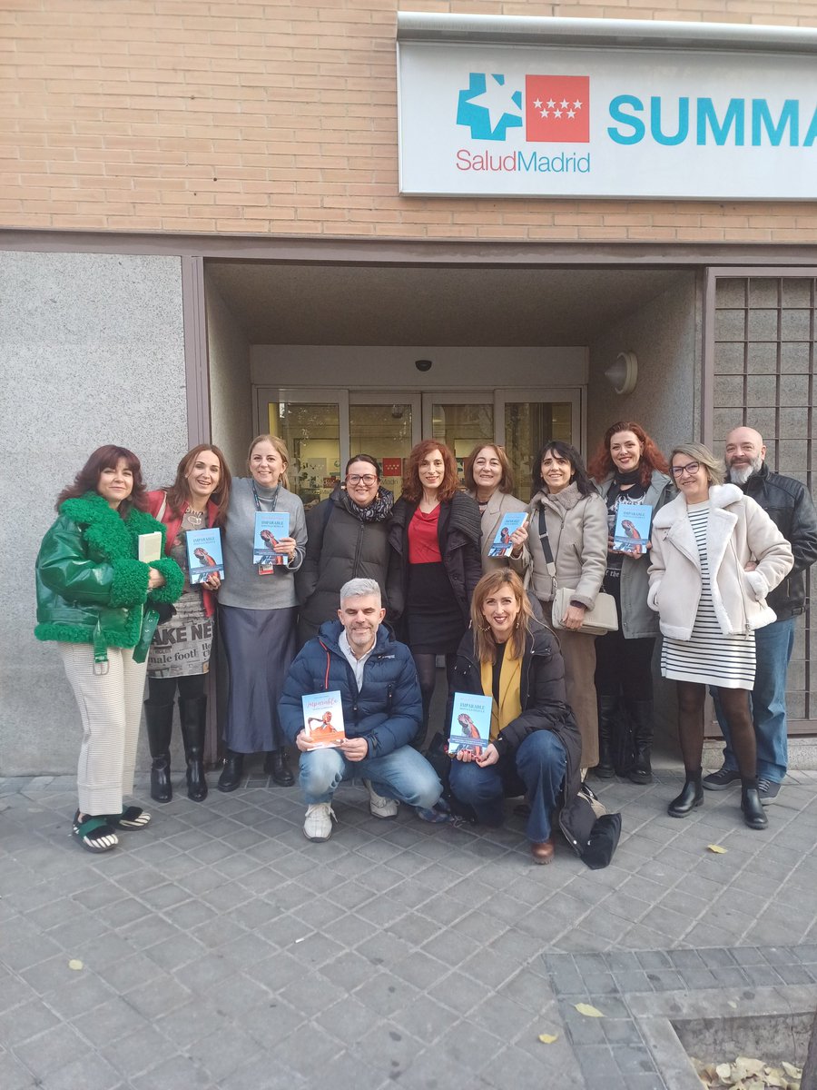 Hay regalos que llegan por anticipado y esta semana he tenido la oportunidad de experimentarlo gracias al #clubdelectura organizado por el #summa112 Gracias <a href="/AnaRuiz4n4/">Ana Ruiz</a> y @ugucocor por hacer posible este encuentro tan emotivo
#tertulia #librosolidario #imparablehastalamedula