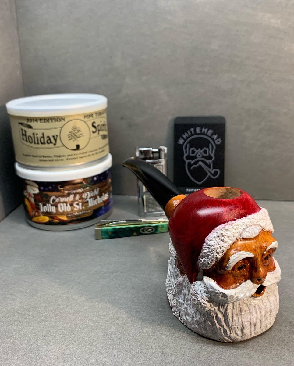 A throw back to a seasonal commission I made a couple years ago.