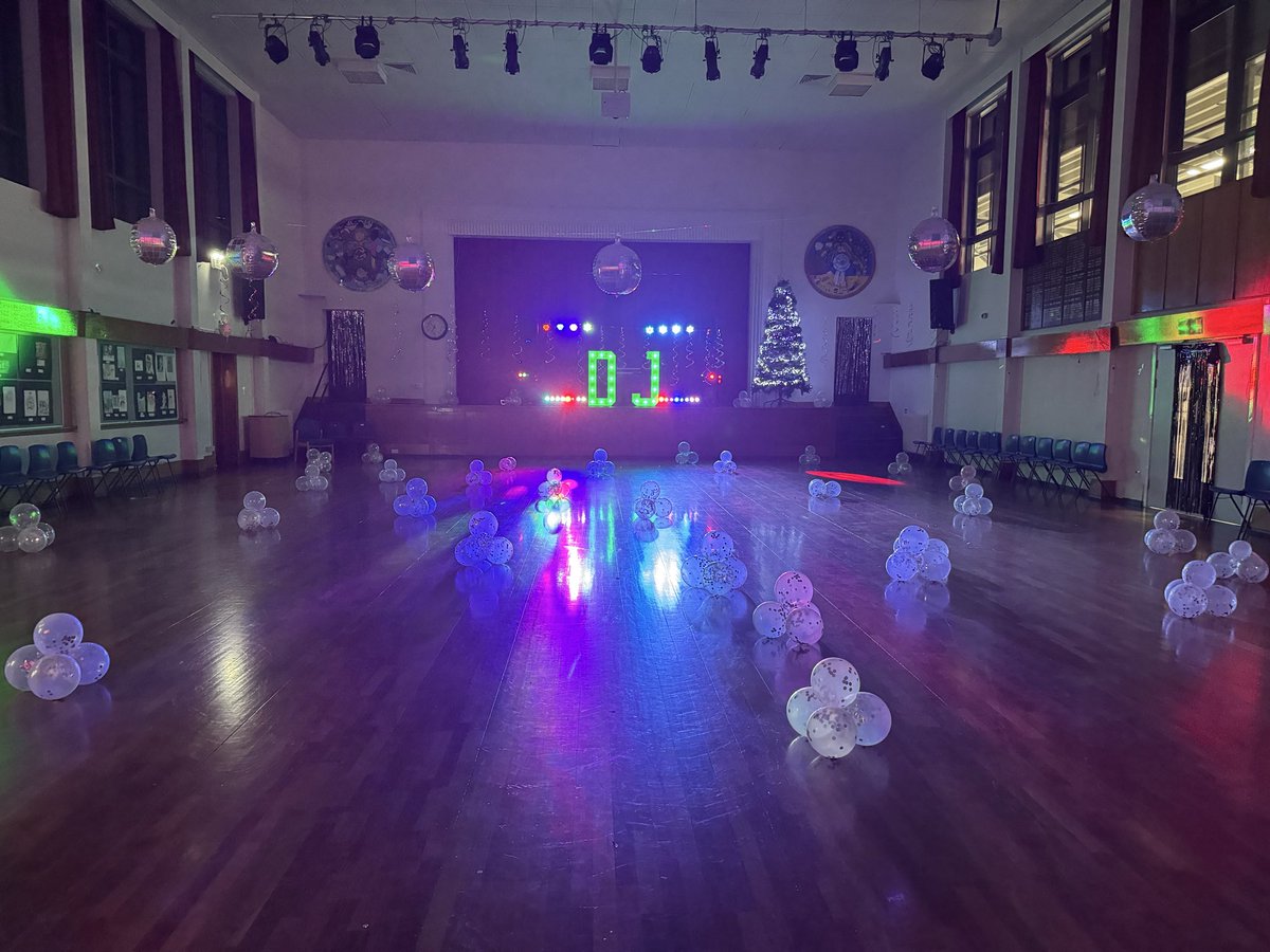 Ross High Business Education tweet media