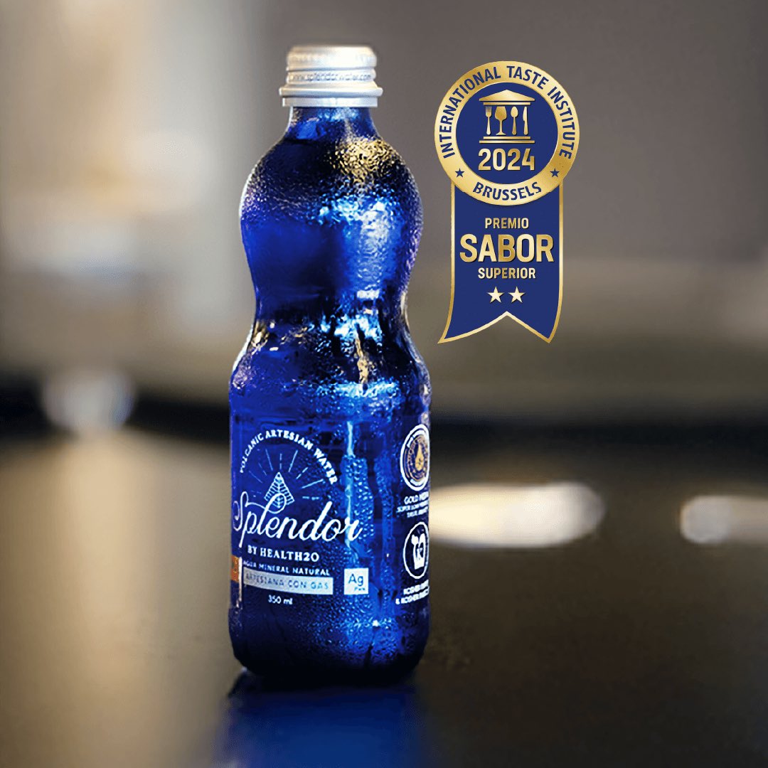 SplendorWater's tweet photo. ¡Fuimos reconocidos con el Superior Taste Award 2024! 🏅 Este galardón del @itqi (International Taste Institute ) destaca nuestro sabor y calidad excepcionales. Gracias por inspirarnos a dar siempre lo mejor. https://t.co/N43jW9Zz5L