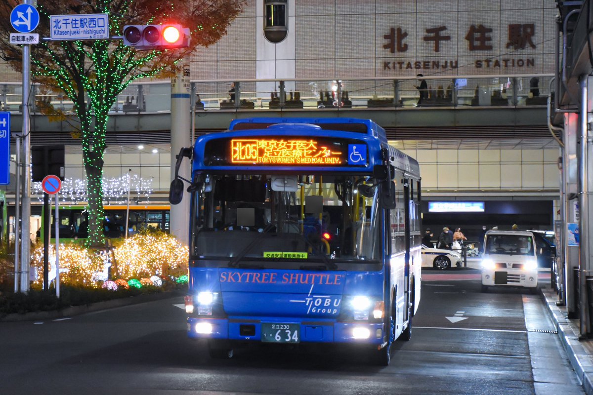 東武バス
11/16  北01  社6160
12/20  北01  社6166
12/10 北03  社2841
12/11  北05  社2841

新車の導入や、スカイツリーシャトルの一般路線運用など、何かとネタの多い西新井。
290はこれで14台目ですかね。