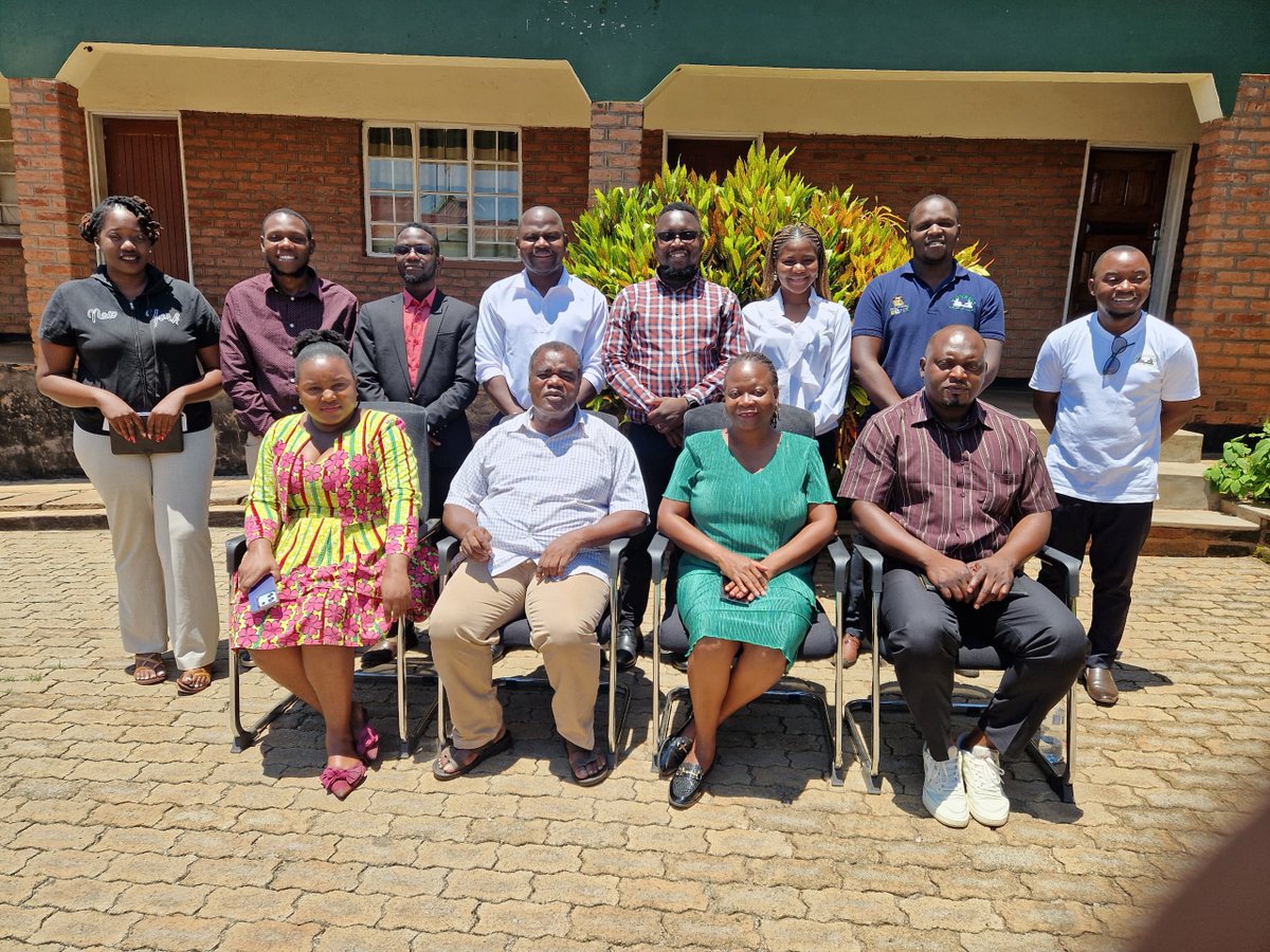 yoneco3's tweet photo. Today, #YONECO hosted a delegation from the Population and Development Unit.  the meeting discussed a potential partnership and the creation of a comprehensive database for population and development activities in Malawi.

#PopulationAndDevelopment | #PartnershipsForGrowth https://t.co/4UthUvZcJn