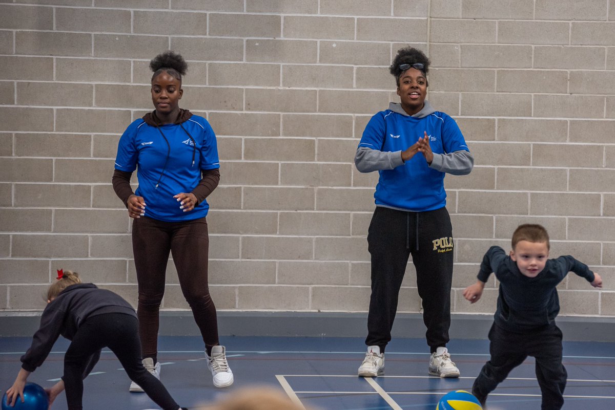 BMetC's tweet photo. It's always good when our students take an active role in taking part in activities that benefit the #community. Here's some pictures of some of our learners #coaching at a #sports related event, held at our Sutton Coldfield College, for primary #schools.😊
#Opportunities https://t.co/qPs2IfG9s9