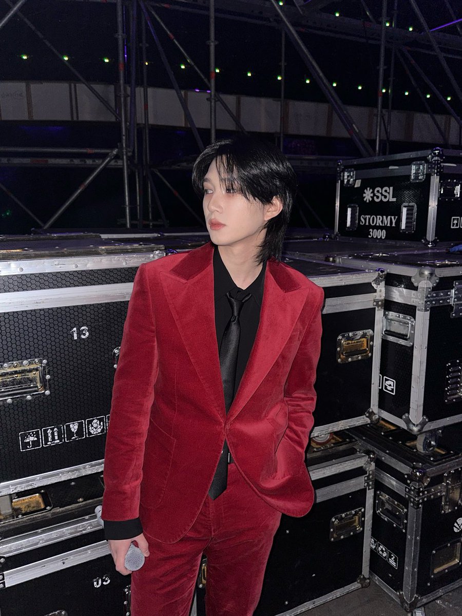 P1H_members's tweet photo. 가요대축제 좋은 추억👍🏻👍🏻🎉

#P1Harmony #THEO https://t.co/RP37Bji9RY