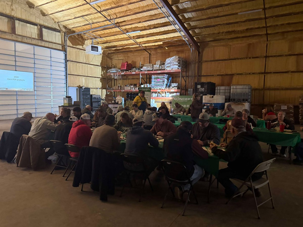 ProAgVentures's tweet photo. We had a great turnout for our event, Improving Yields for 2025 with Matt Miles!

Thank you to everyone who attended!

@ConceptAgriTek 
@StineSeed 
@XtremeAgFarming https://t.co/HG2lpGaJ7t