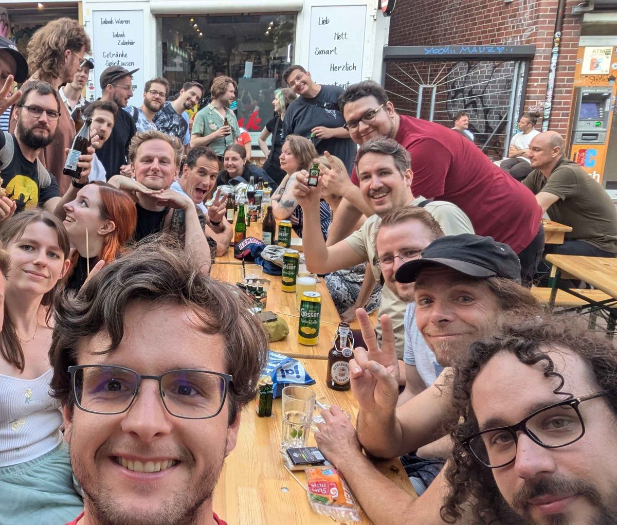 Tiny Roar tweet media