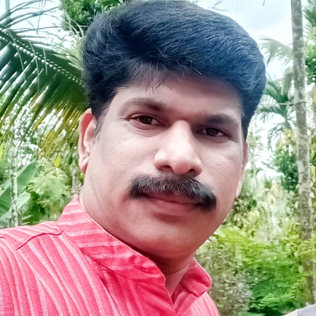 PRDinesh4's tweet photo. #NewProfilePic https://t.co/f4V4YzurPr