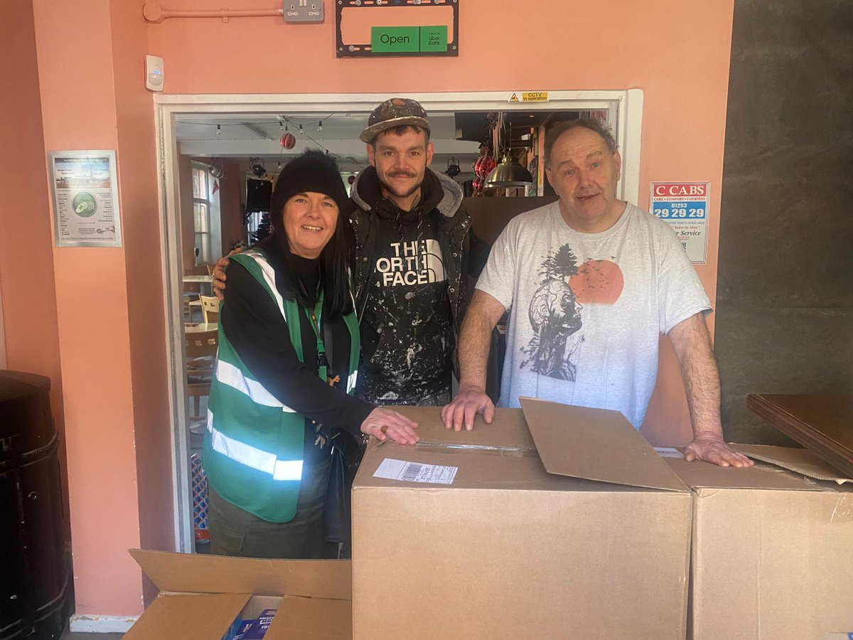 HighfieldLA's tweet image. Thanks to our staff and pupils who have been out and about delivering our Kindness hampers and food donations to local charities and community groups. #WinterGiftProgramme #Service #BeYourBest