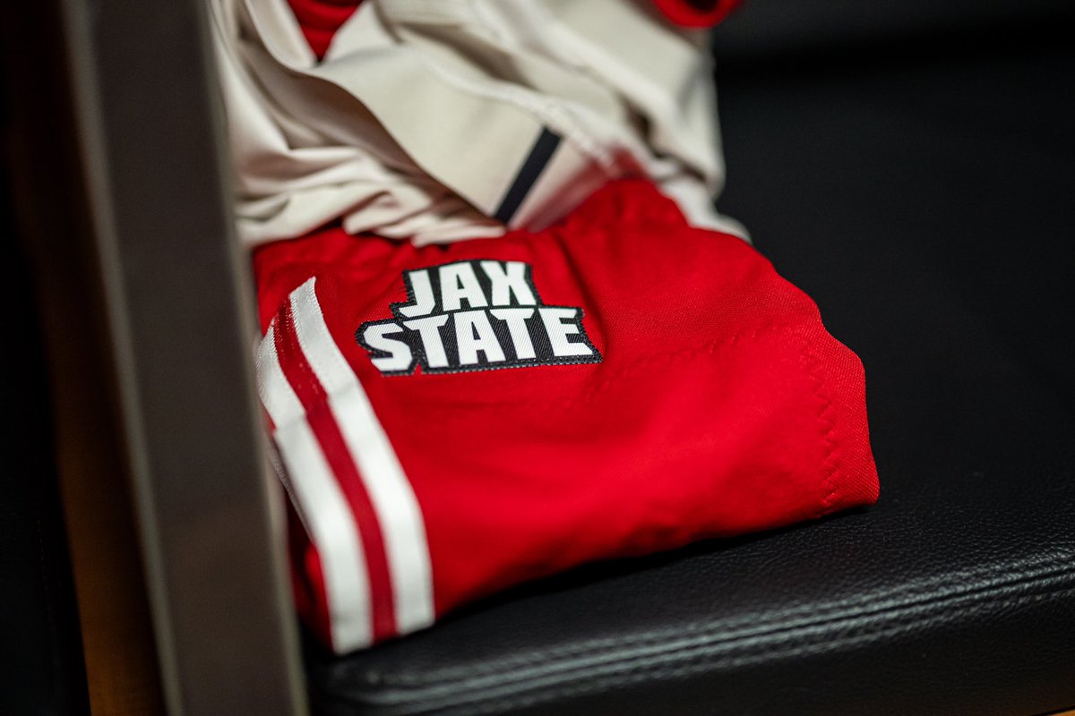 JaxStateFB's tweet photo. All set🔥 https://t.co/faPjHTQiRY