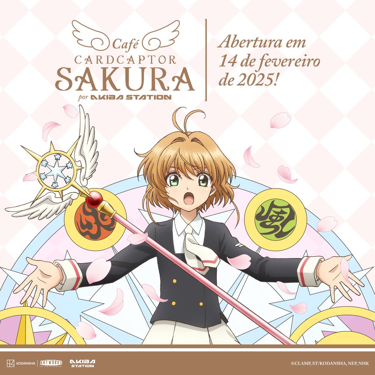 🕰️ As portas seladas logo vão se abrir!

O café temático de Cardcaptor Sakura abrirá suas portas no dia 14 de fevereiro de 2025 no Brasil!

O estabelecimento oficial, chamado “Café Cardcaptor Sakura por Akiba Station,” é resultado da colaboração entre a Artworks Entertainment,