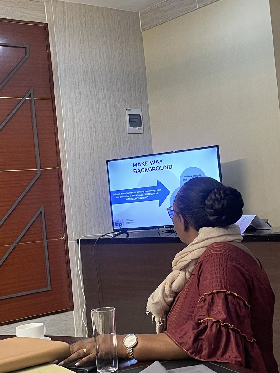 makewayprogram's tweet image. Breakfast meeting with senior managers of Make Way consortium organizations. Sharing various insights on the sustainability of the program and its mission.

 #Equity #srhr #intersectionality #youthvoices