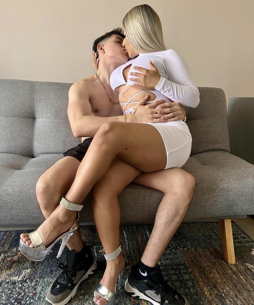 Alexxrandy tweet media