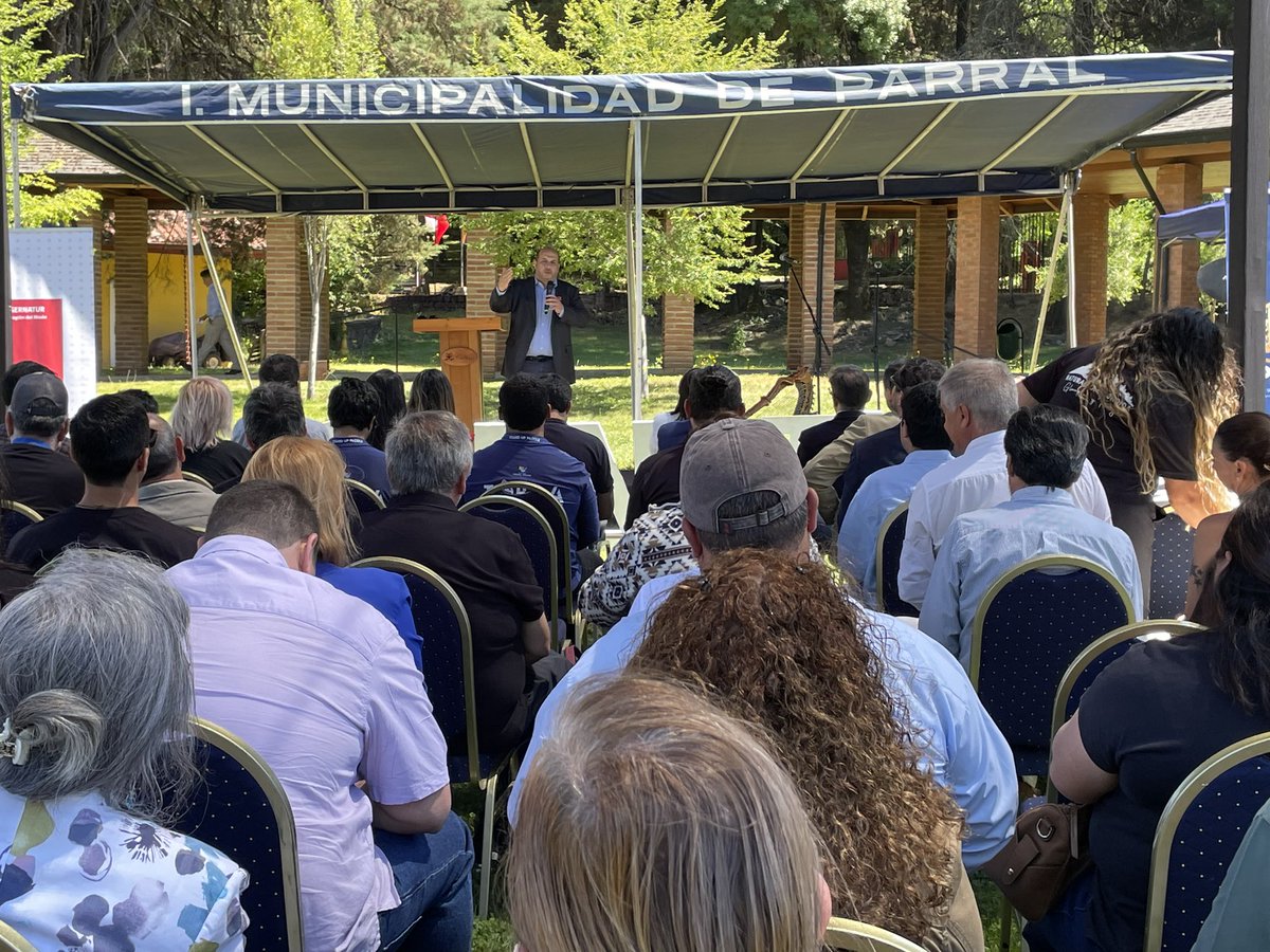 <a href="/SernaturMaule/">Sernatur Maule</a> <a href="/DPRMaule/">Delegación Presidencial Regional del Maule</a> <a href="/EconomiaMaule/">Seremi de Economía Maule</a> <a href="/VoceriaMaule/">Vocería de Gobierno Maule</a> <a href="/subturismo/">Subsecretaría de Turismo</a> <a href="/meconomia/">Ministerio de Economía, Fomento y Turismo</a> 🗣️ La autoridad complementó con las proyecciones de viajes para la temporada estival, “época en que la región recibiría hasta 2.462.398 viajes totales con pernoctación, posicionándose como la quinta región que más viajes recibirá a nivel nacional”.