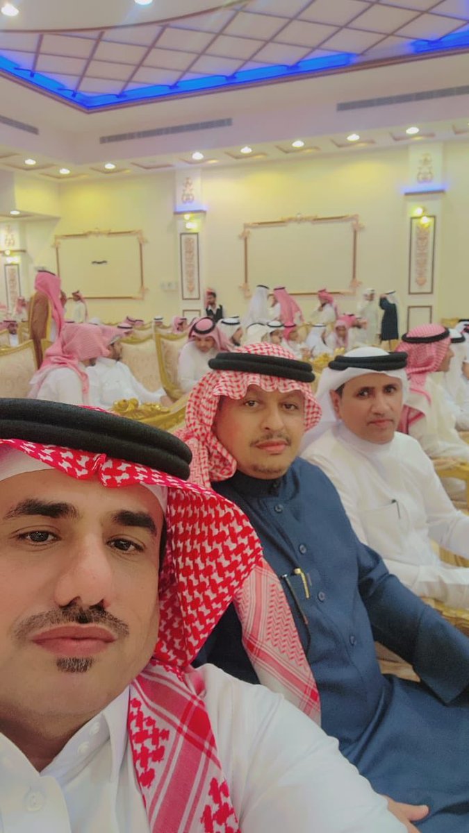 AS402667's tweet photo. مع الأصدقاء:
الدكتور /عبدالله دخيل الله المنتشري المدير التنفيذي للكلية التطبيقية بجامعة القصيم والأستاذ/علي دخيل الله المنتشري مشرف الرياضيات بمحافظة العرضيات. https://t.co/qLvT1hyddx
