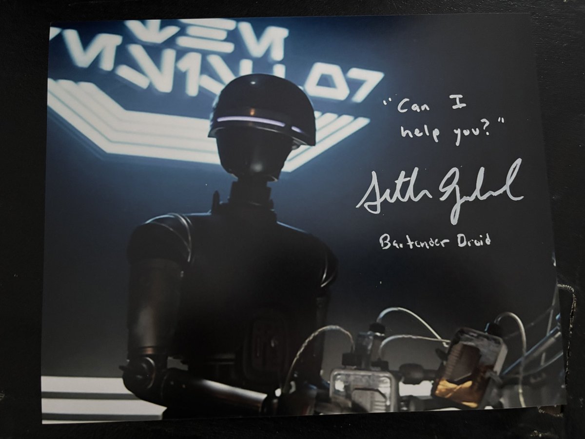 s9538798's tweet photo. Great new autograph by Seth Gabel #thisistheway #TheMandalorian #Starspot #StarWars https://t.co/NN689h77ny