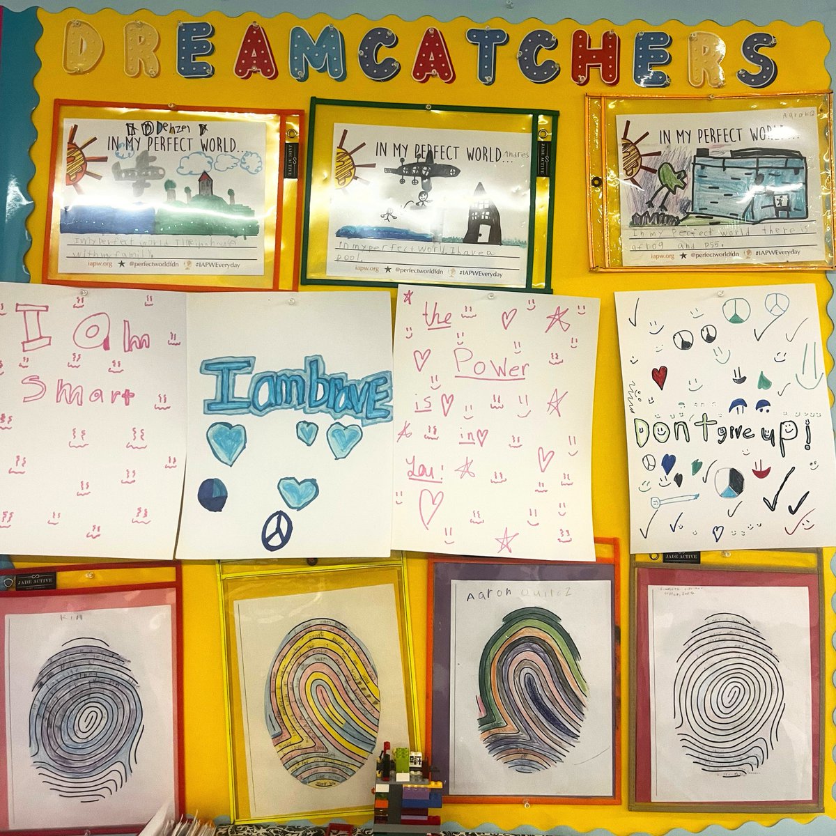 PerfectWorldFdn's tweet image. Our Dreamcatchers at Heart of Los Angeles took center stage for their incredible showcase! These amazing kids shared their artistic creations and powerful stories, shining a light on social issues like hunger, poverty, climate change 🌍 👉 Learn more: iapw.org/our-work/dream…