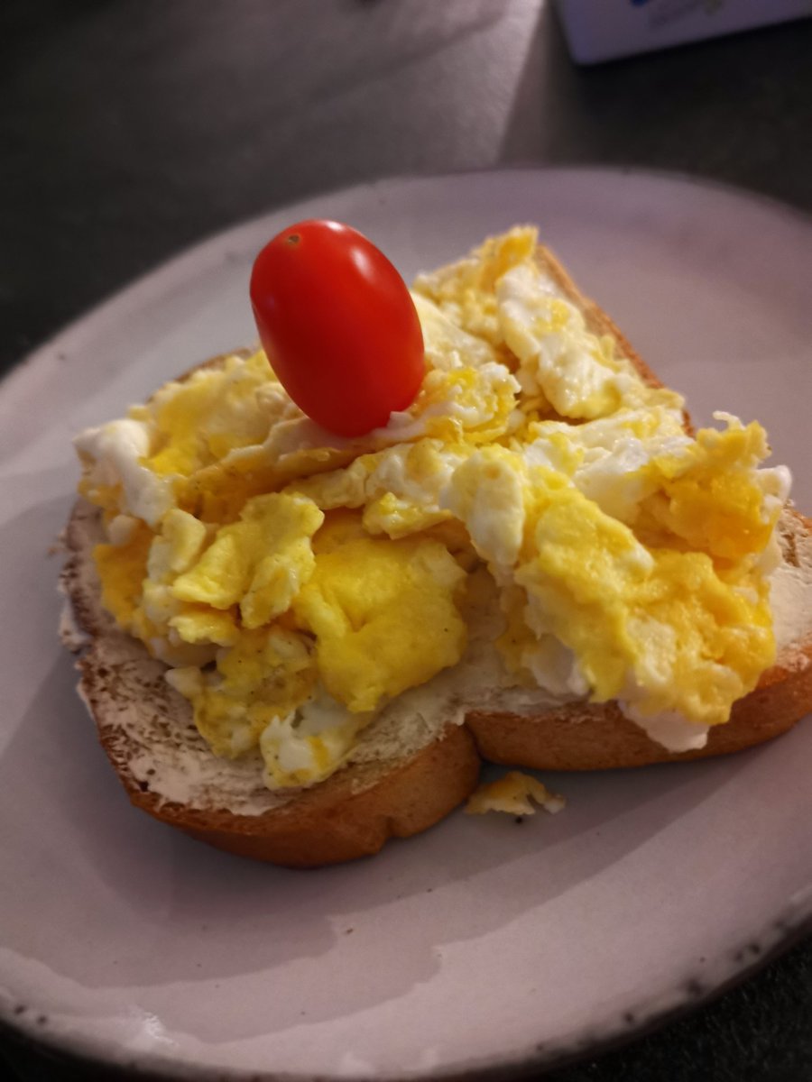 the new season looks like the freshest of airbreaths in a long while

twitch.tv/zaelia

for now still conquering season1 one score at a time tho 🍞🎅
egg