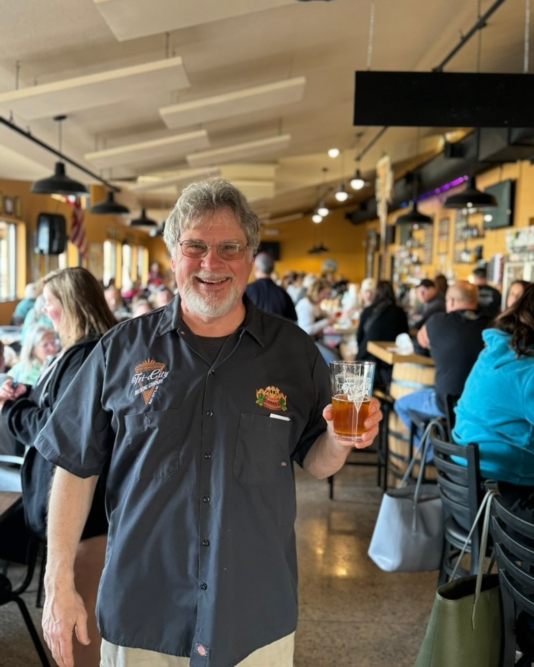 TriCityBrewing's tweet image. December nights, good company, and the perfect brews from Tri City Brewing. This is what winter memories are made of! ❄️

#tricitybrewing #craftbeer #michiganmade