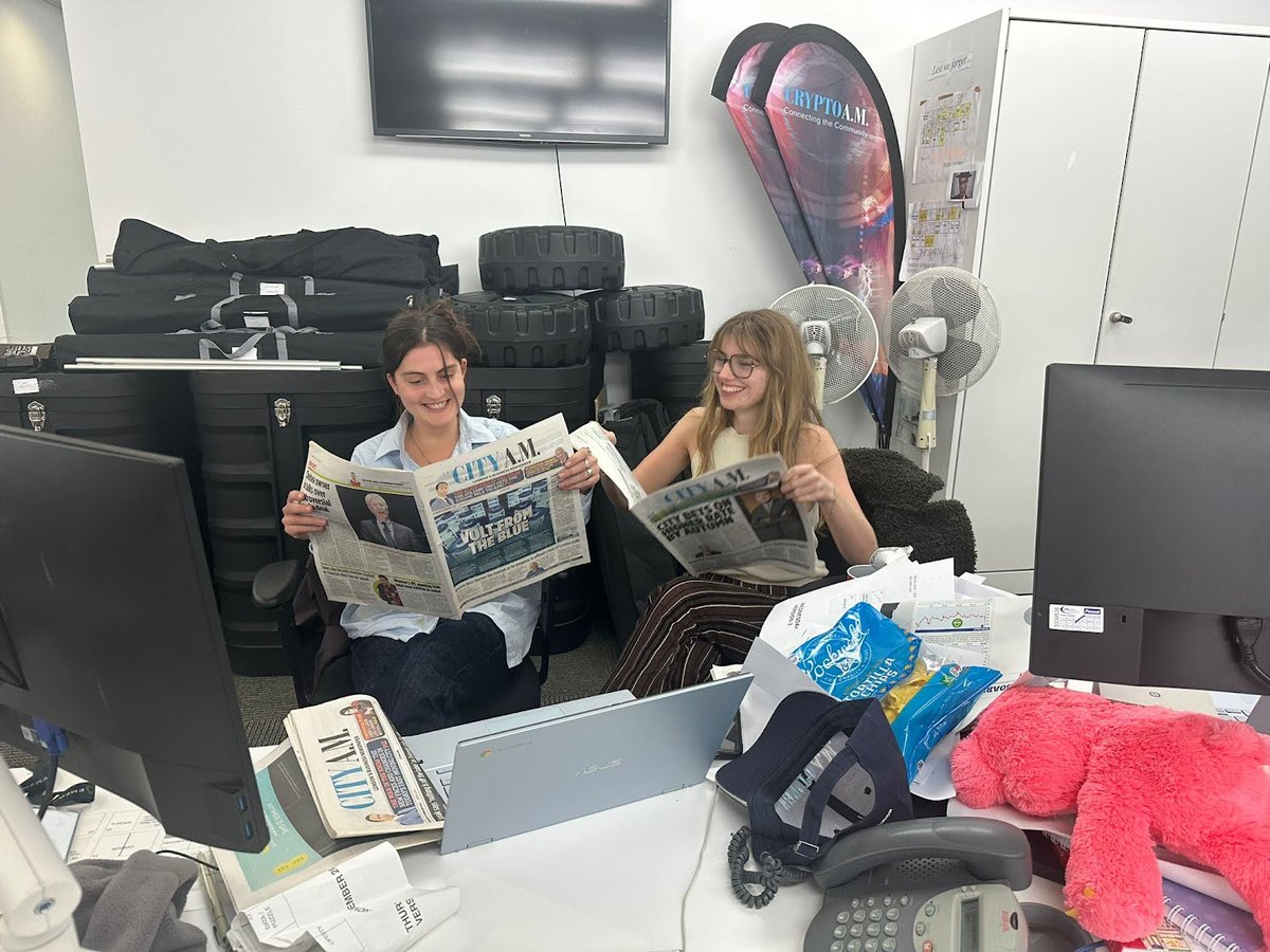 Lucy Kenningham (@lucykenningham) on Twitter photo 🚨I'm leaving <a href="/CityAM/">City A.M.</a> to go freelance, focusing on features & more - please get in touch via DM or email with pitches.
Big thanks to many colleagues, esp <a href="/steve_dinneen/">Steve Dinneen</a> & <a href="/annamolo_/">Anna Moloney</a>. I feel lucky to have worked on news, lifestyle & opinion. Here are some of my favourite pieces: 🚨I'm leaving <a href="/CityAM/">City A.M.</a> to go freelance, focusing on features & more - please get in touch via DM or email with pitches.
Big thanks to many colleagues, esp <a href="/steve_dinneen/">Steve Dinneen</a> & <a href="/annamolo_/">Anna Moloney</a>. I feel lucky to have worked on news, lifestyle & opinion. Here are some of my favourite pieces: