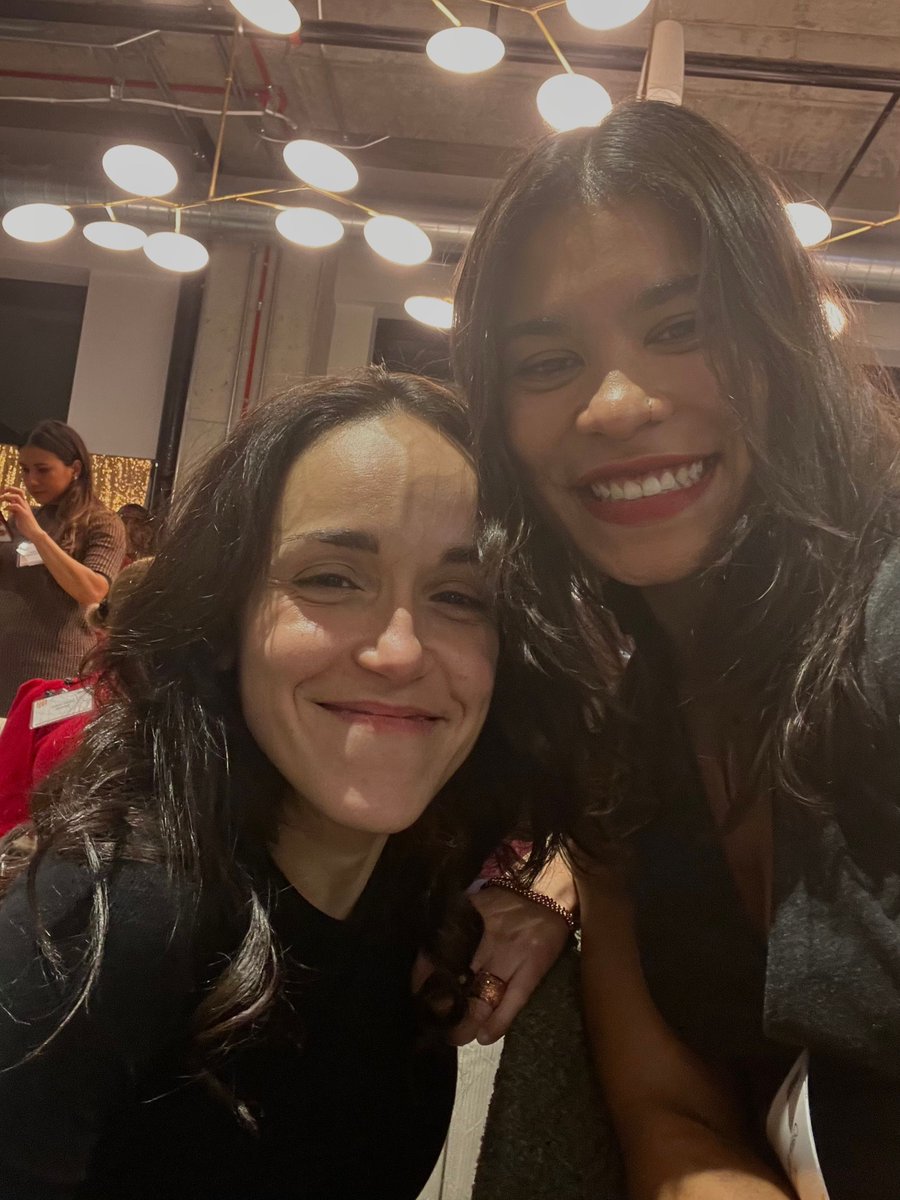 HappiLabs (@happilabs_org) on Twitter photo Congrats to <a href="/CHIWomenInBio/">Women In Bio Chicago</a> on an amazing year! 🎉 150+ new members, new funding & partnerships - so proud! 🙌 Amazing holiday party at #CZBiohubCHI. Can't wait to see what you do in 2025! #BioTech #WomenInScience #Community Congrats to <a href="/CHIWomenInBio/">Women In Bio Chicago</a> on an amazing year! 🎉 150+ new members, new funding & partnerships - so proud! 🙌 Amazing holiday party at #CZBiohubCHI. Can't wait to see what you do in 2025! #BioTech #WomenInScience #Community