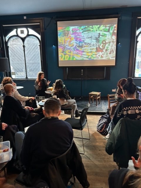 Daisy Chain Inc tweet media