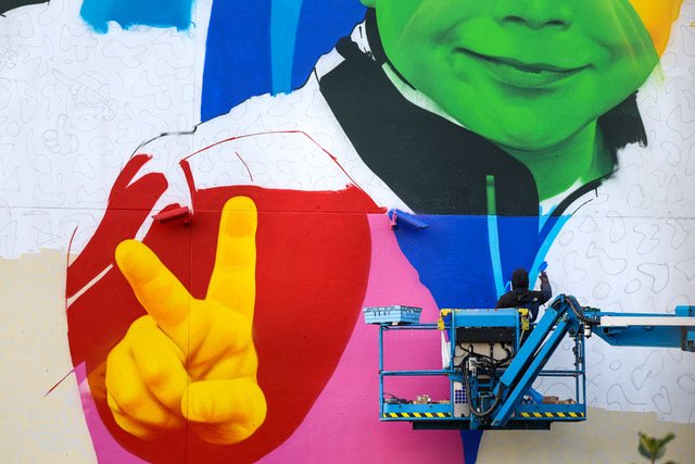 Daisy Chain Inc tweet media