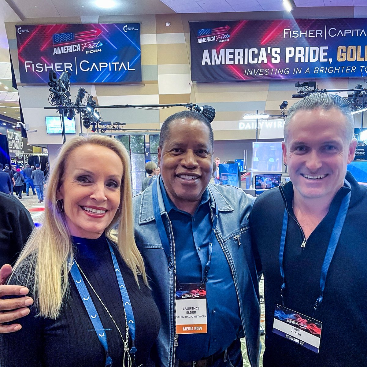 🇺🇸✨ An incredible moment at #AmericaFest2024! Margaret Hixon and Phillip Dickson with the one and only <a href="/larryelder/">Larry Elder</a> — celebrating faith, freedom, and investing in America’s bright future. 🙌

📍 Turning Point USA
#FaithFamilyFreedom #PatriotsUnite #InvestInValues #LarryElder