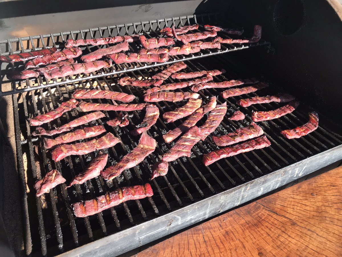 DaveToolsBlades's tweet image. Thick cut jerky on the smoker and ready for a big weekend of football.  Prep was even more enjoyable using an old, vintage Buck 120.  #traeger #buckknife #bbq #outdoorcooking
