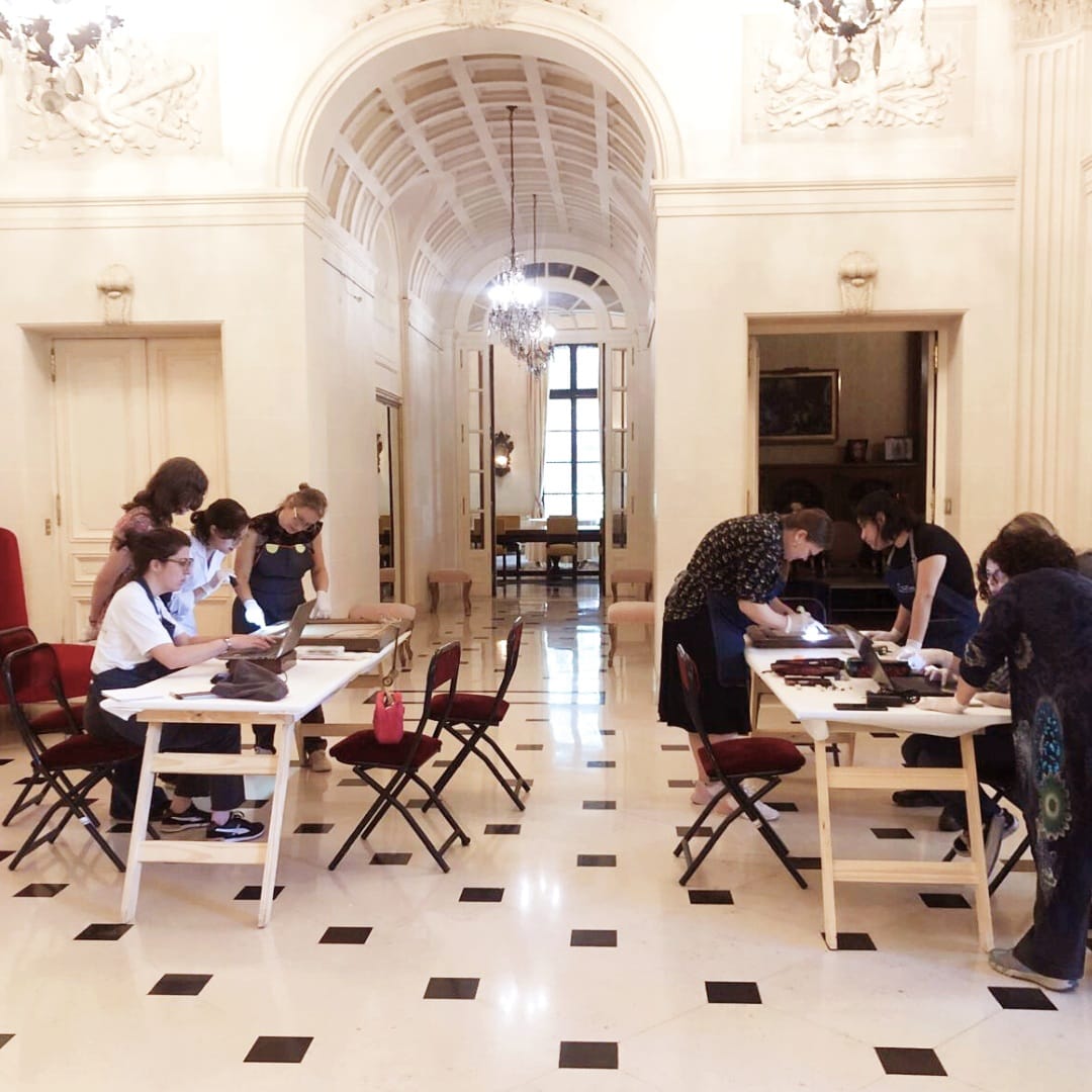 🇮🇹🤝🇦🇷 | Se concluyó un valioso proyecto de colaboración entre el <a href="/tarea_unsam/">Centro TAREA</a> y el Centro de Conservación y Restauración La Venaria Reale, sobre la colección pictórica de <a href="/ItalyinARG/">Italy in Argentina</a>.
ℹ️Descubrí más:
ambbuenosaires.esteri.it/es/news/dall_a…
<a href="/ItalyMFA_int/">Italy MFA</a>