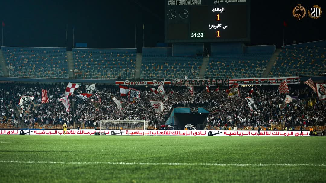 White07Knights's tweet photo. "United As Your Dream, Stronger As A Team"

متحدون معًا لتحقيق ما نحلم بهِ حتى وإن كان الطريق يمتلئ بالصعوبات، سَنظل هُنا نقف أقوى مِن أي وقتٍ مضى نعمل على تحقيق أحلامنا.

(جانب مِن حضور المجموعة لمباراة الزمالك وسيراميكا كليوباترا بالدوري العام) https://t.co/RLnQ31HQWR