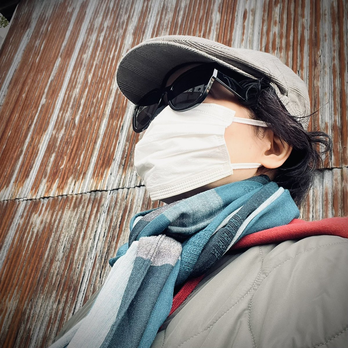 TAROT_GACHA's tweet photo. お天気が良くて気持ちの良い日でした。よく買出しに行く店の駐車場に、セキレイがいました。全然逃げないので、脅かさない距離で撮影しました。ムクムクしていてぴょんぴょん跳ねて、とても可愛らしかったです。
#阿蘇の母 tarot gacha
#タロット占い
#マサラキッチン https://t.co/4hthE5nwhZ