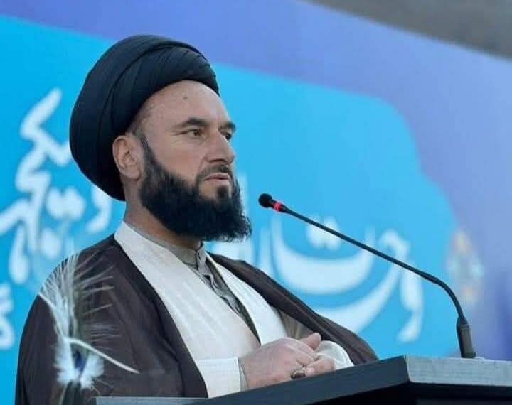 JafariaTV1's tweet image. خواتین کے لئے فوری الگ یونیورسٹی کا قیام عمل میں لایا جائے اسلام میں حکم ہے بہن بھائی بھی ایک کمرے میں نہ سوائے بلکہ بہنوں کے لئے الگ اور بھائیوں کا کمرہ الگ ہونا چاہیے 
خطیب امامیہ جامع مسجد گلگت سید آغا راحت حسین الحسینی
#jafariaTv #Gilgit