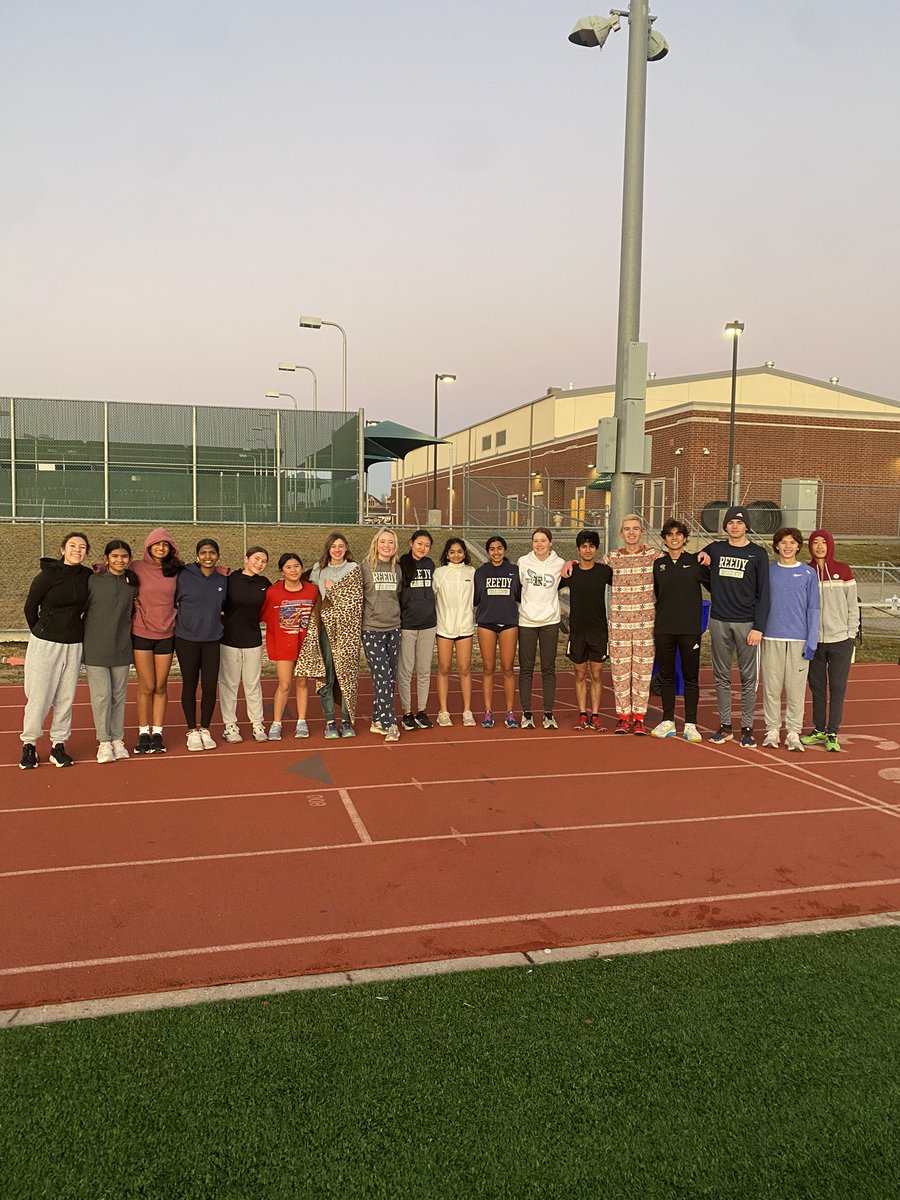 Caleb_Breeden1's tweet photo. 2024 Chocolate Milk Mile Medalists

🥇 Danny - 5:37.94
🥈 Sounak - 5:49.27
🥉 Sahasra - 6:44.97 

Always a fun way to end the semester! https://t.co/5oRd4HU5SJ