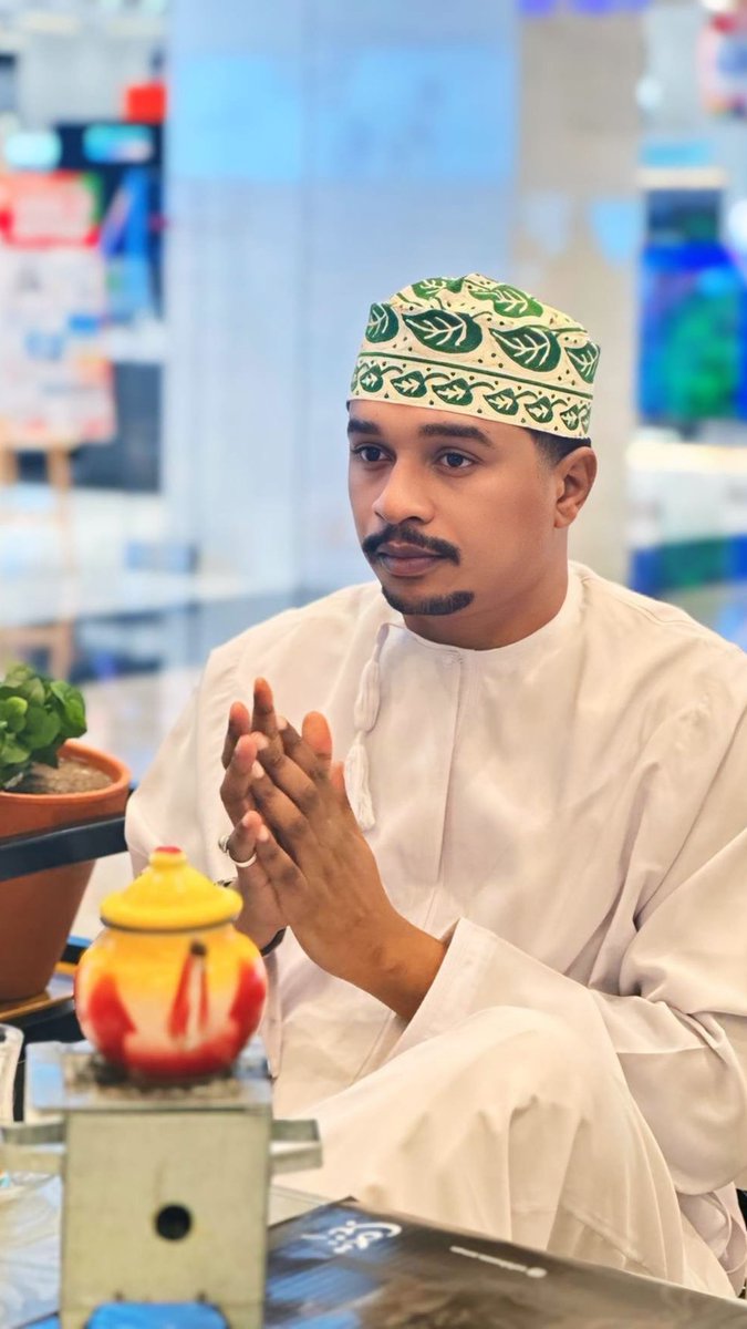 اللهم لا تدع لنا حزناً في قلوبنا إلا بدلتَه فرحاً.      ❤️☕️🎼