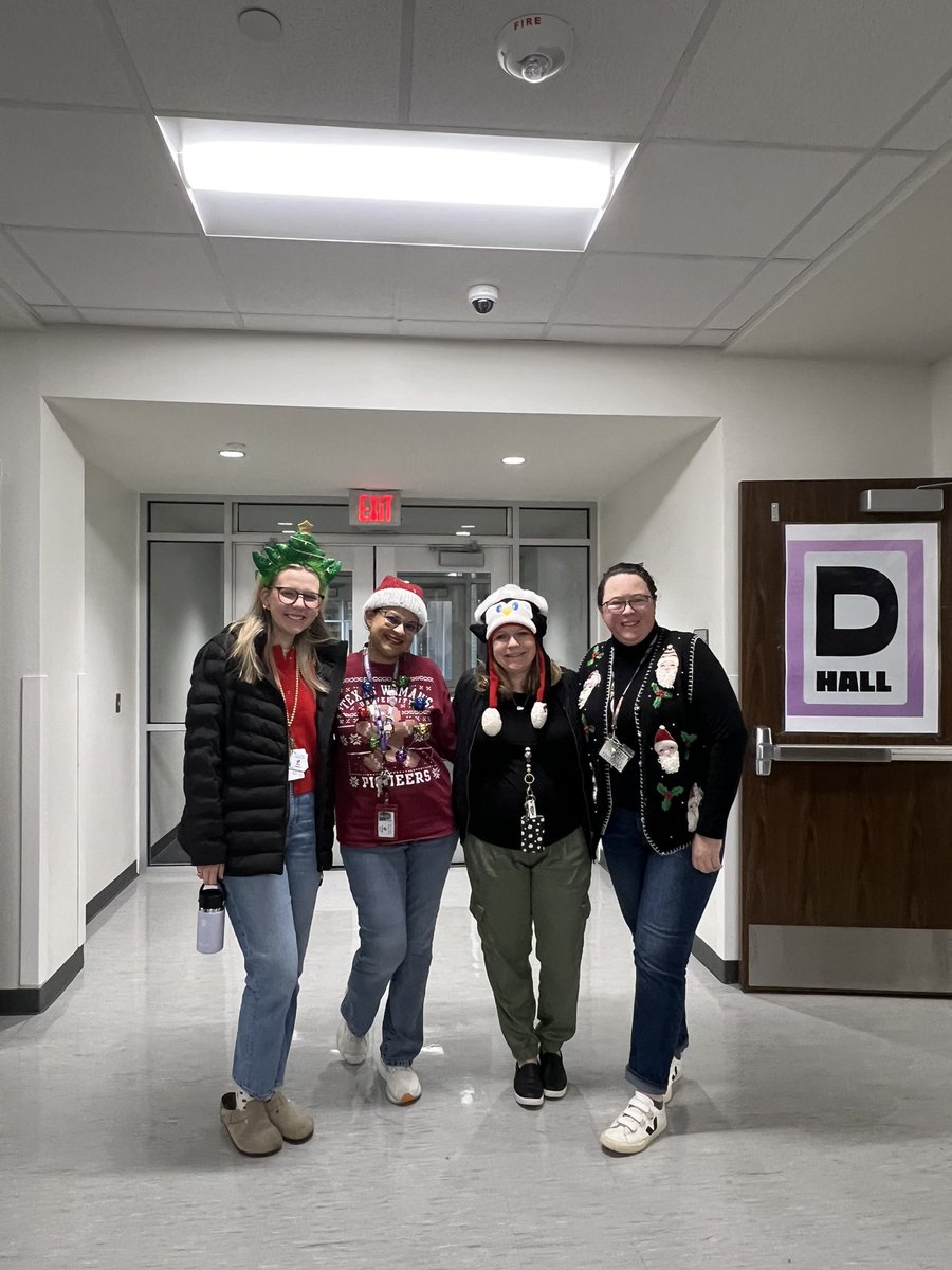 Our thematic week was the perfect way to kick off the holiday season! 🎉 Our amazing staff came dressed to impress, spreading joy l. It was a week full of smiles, laughter, and festive spirit. What a fantastic way to celebrate together! 🌟 #HolidayVibes #ThematicWeek #razorback