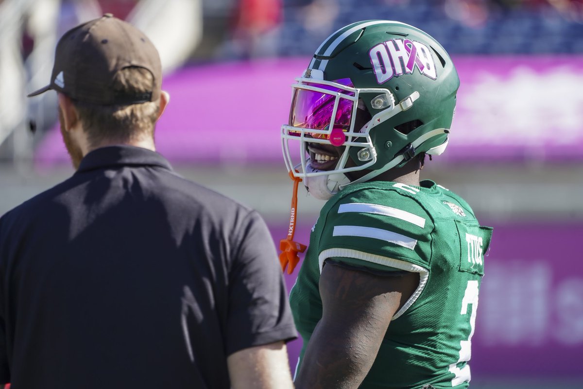 20 minutes till kickoff in Orlando🔜

📸: <a href="/CMallonn/">Conor Mallonn</a>