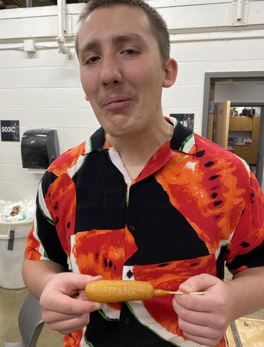 MinsterTech's tweet image. Legend.