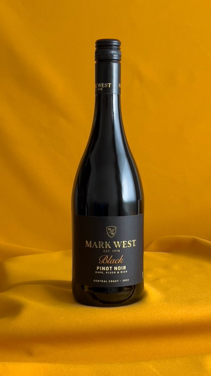 Something that offers a bold flavor profile with hints of black raspberry and dark cherry? Search no more. 🍷 Try Mark West Black today!