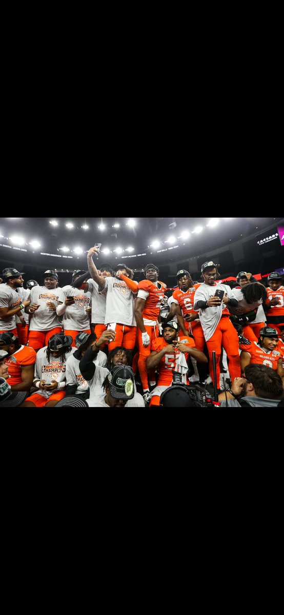 Woke up a champ💍😌 #NewOrleansBowl #EatEmUpKats