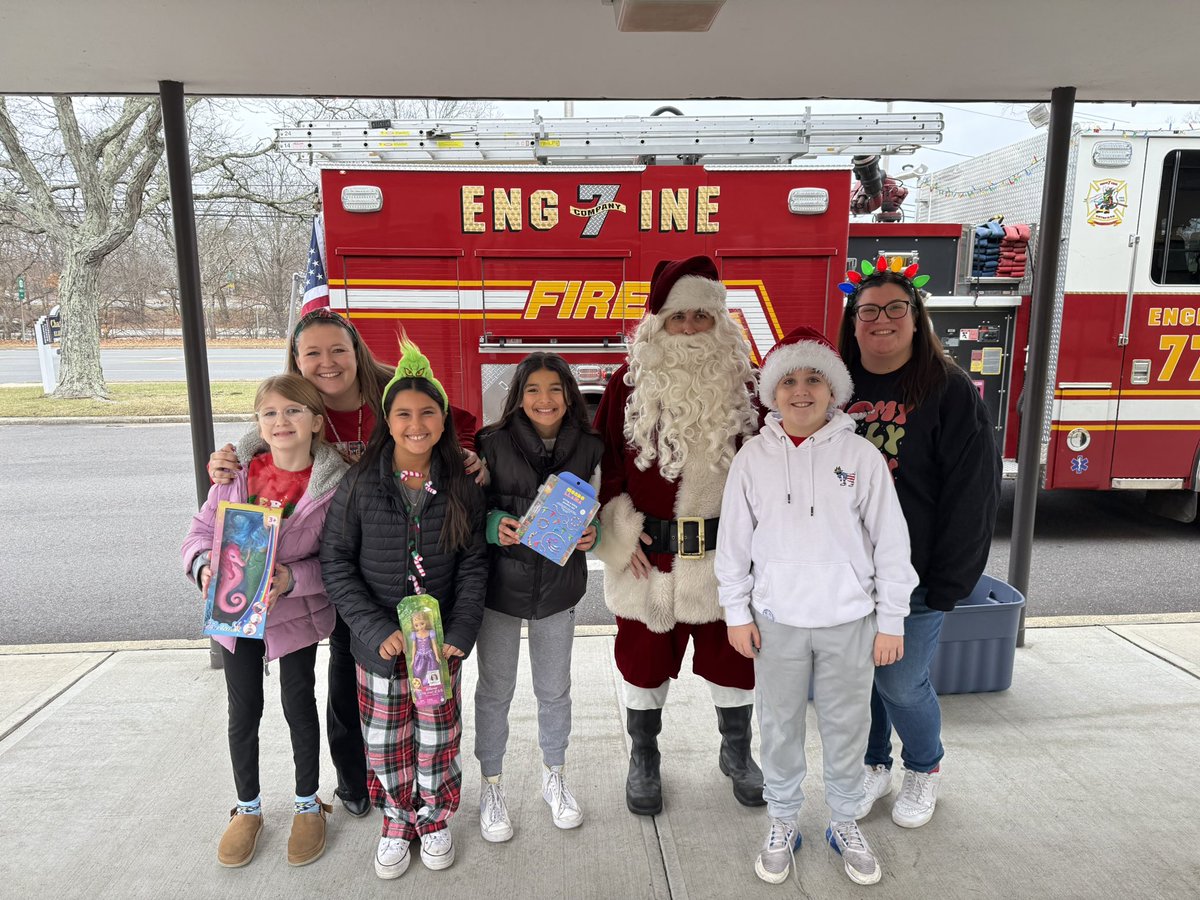 CCS Student Government tweet media