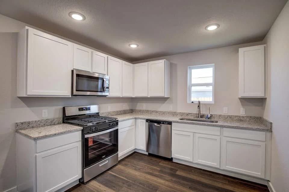 jbaked210's tweet image. Who’s Looking For A Home Under 250K😳

Full Appliance Package, Irrigation System and Blinds Included🤯 

Closing Cost Covered💰 

For More Information—
📲2107178111
#SellingSanAntonio #SanAntonioRealEstate #RealEstateMadeEasy #VA #FirstTimeHomeBuyer #GenerationalWealth