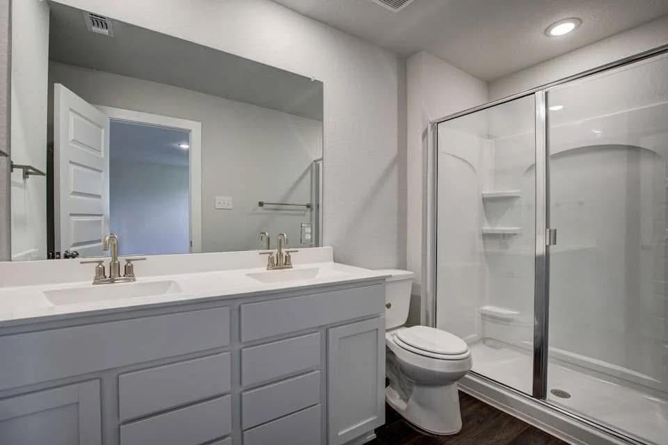jbaked210's tweet image. Who’s Looking For A Home Under 250K😳

Full Appliance Package, Irrigation System and Blinds Included🤯 

Closing Cost Covered💰 

For More Information—
📲2107178111
#SellingSanAntonio #SanAntonioRealEstate #RealEstateMadeEasy #VA #FirstTimeHomeBuyer #GenerationalWealth