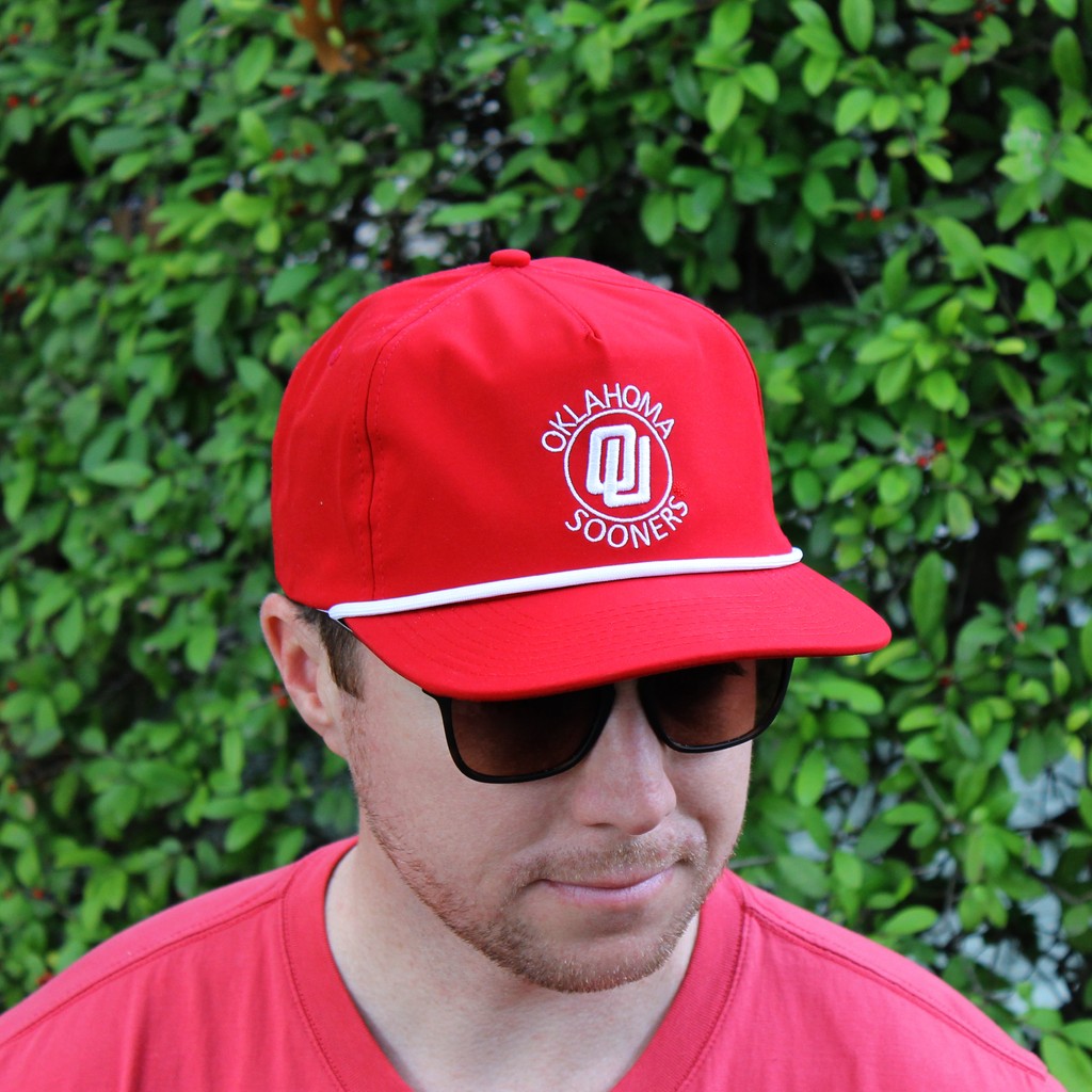 Red & West tweet media