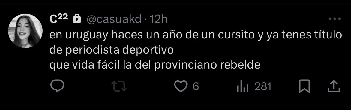 Lucasvidela_222's tweet photo. Mi ex me felicita en ig mientras que en tw (candado encima) pone esas cosas sin saber que me lo van a hacer llegar. Ni hablo de lo bajo que es bajarle merito al esfuerzo que hice yo, ni de lo forro que es tirar ese tipo de comentarios, sino que aparte de forra tremenda falsa jaja https://t.co/s5hz85ElwE