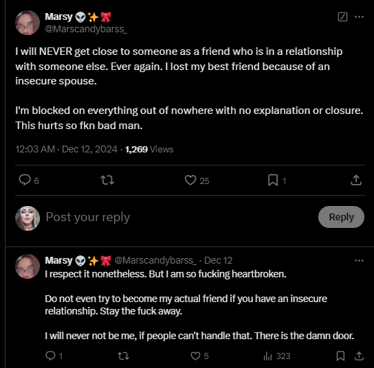 TrisstinaS's tweet photo. lmao @ToriProductionz on stream 'this proved to me that executivejoker / thekickjoker doesn't care about his friends.' really ? he's the kind of guy that he blocks his 'best friends' everywhere out of the blue on social media without a word like he did to marsy or goddesshq https://t.co/HTULtKqRyK