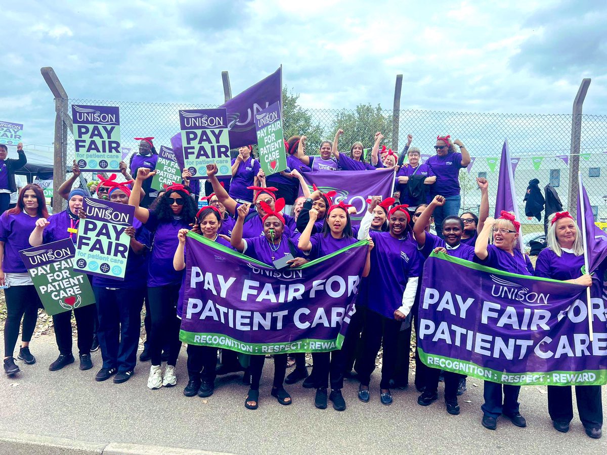 Logging off for Christmas, reflecting on 2024 &amp; leading UNISON Greater London’s Pay Fair campaign, a career highlight. 5 days of strike action by HCAs at Lewisham &amp; Greenwich NHS led to hundreds upbanded, top Band 3 pay for many, &amp; back pay. Monumental. So proud of them all.