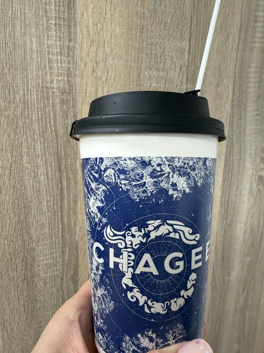 mido_midoringo's tweet image. 前回も中国で大好きなお茶を飲んできました笑🧋🫖
そういえば、
おとといのカウントダウンライブのリハの時あゆちゃんに頂いたスタバも、
イングリッシュブレックファーストティーラテでした笑
#ayumihamasaki
#ayucountdownlive20242025