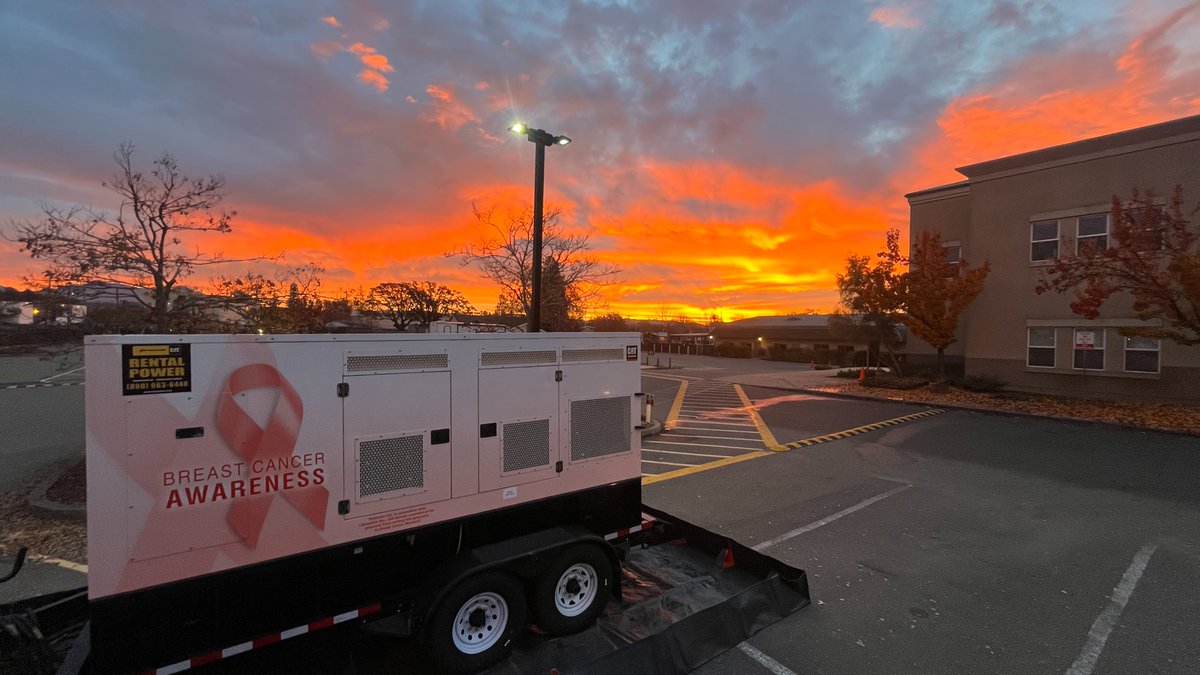 PetersonCat's tweet image. Supporting a cause close to our hearts at Windsor Christian Academy. Special thanks to our Service Technician, Justin White, for capturing this moment of our Breast Cancer Awareness Generator at work. 💗  
#BreastCancerAwareness #petersoncat #powergenerator