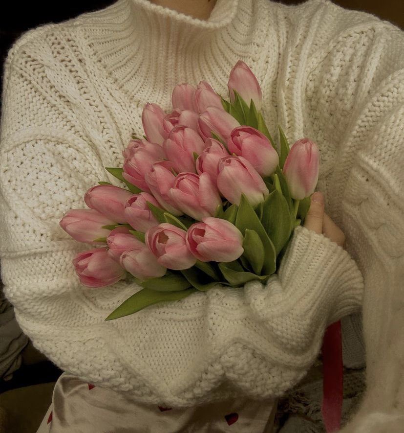 𝑡𝑢𝑙𝑖𝑝 𝑙𝑜𝑣𝑒𝑟