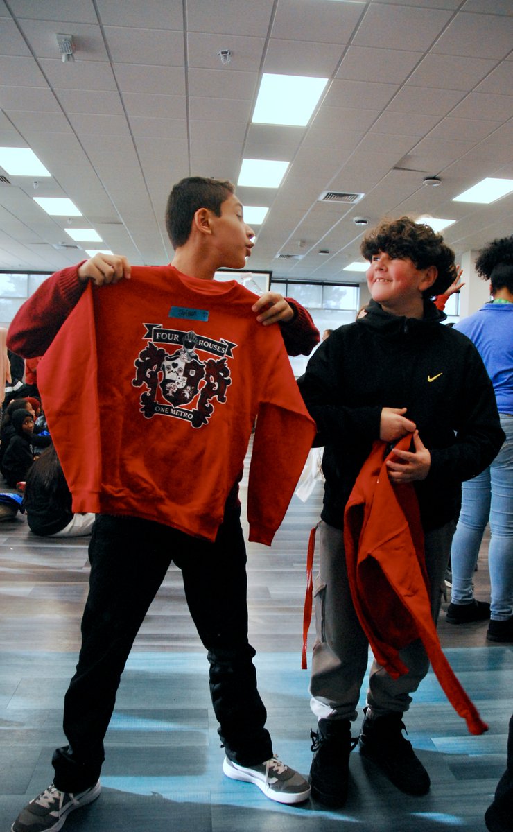At Metro, kindness counts! Last week, Metro middle schoolers received new house sweatshirts! The first to receive them were students with the most kindness points, awarded for random acts of kindness toward their fellow classmates and teachers.

#Education #PersonalizedLearning